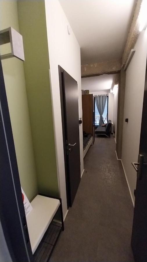 Peaceful Basement Apartment With Terrace & Free Gym Budapeşte Dış mekan fotoğraf