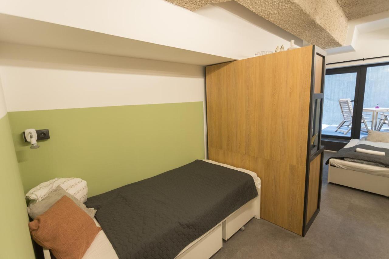 Peaceful Basement Apartment With Terrace & Free Gym Budapeşte Dış mekan fotoğraf