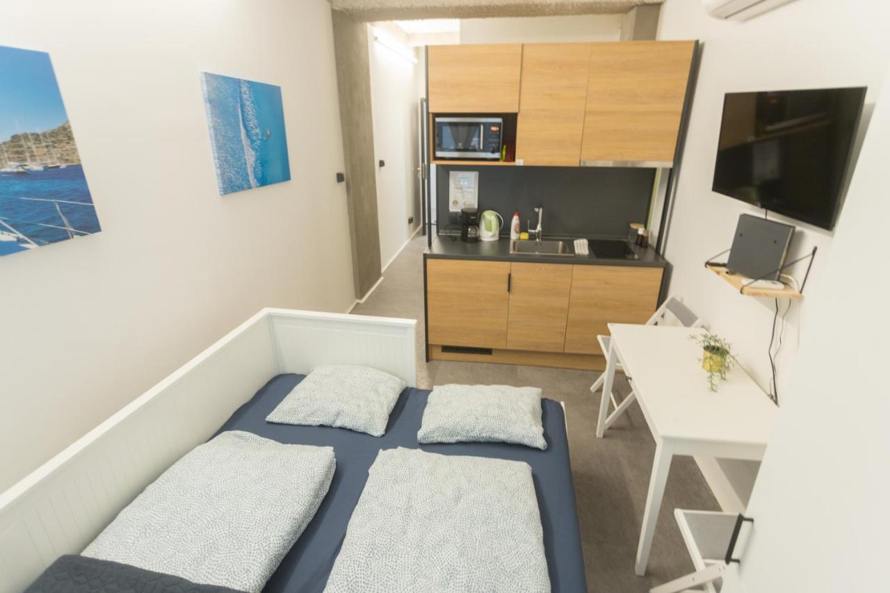 Peaceful Basement Apartment With Terrace & Free Gym Budapeşte Dış mekan fotoğraf